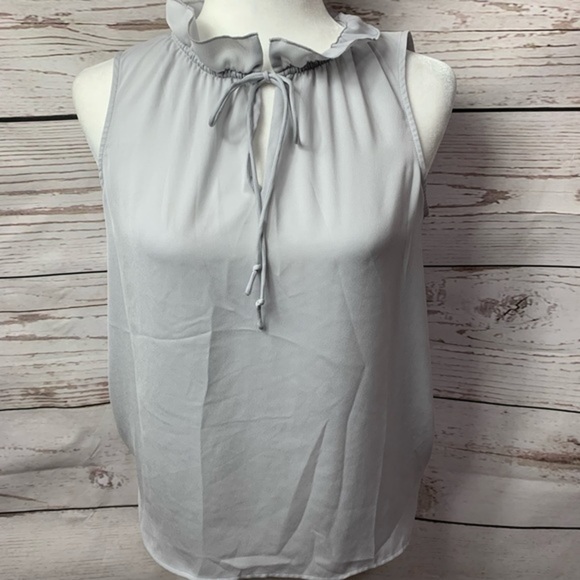 NWOT J.Crew Ruffle Tie Front Sleeveless Blouse - Picture 2 of 6